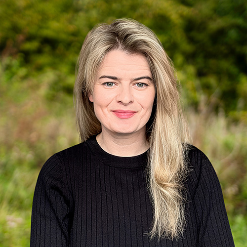 Administrativ koordinator Genevieve Bliss• Human House